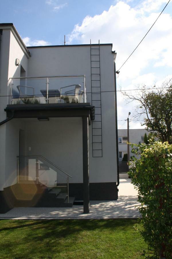 Villa Ilava อิวาวา ภายนอก รูปภาพ